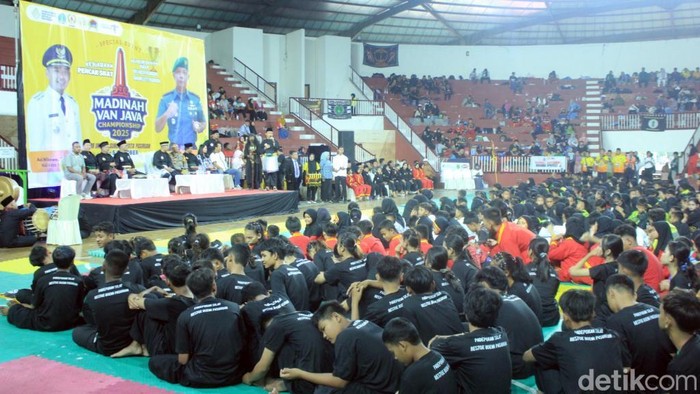 Kejuaraan Pencak Silat Madinah van Java Championship 2025 di Kota Pasuruan.