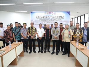 Bima Arya Tekankan PLBN Sebatik Harus Dongkrak Ekonomi Warga Perbatasan