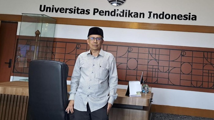 Ketua IKA UPI Bandung Amich Alhumami.