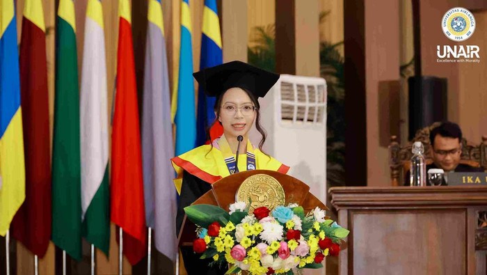 Kisah Alissa Angelia, Wisudawan Unair yang Juga Raih Gelar University of Durham