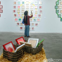 Melihat Pameran Panen Raya, Merajut Cerita Alam Lewat Bahasa Seni