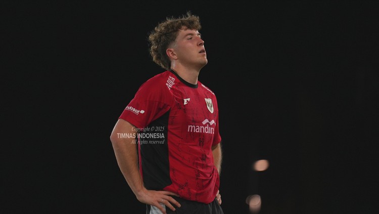 Ole Romeny, Timnas Indonesia Ole Romeny dalam sesi latihan Timnas Indonesia di Jeddah, Arab Saudi.