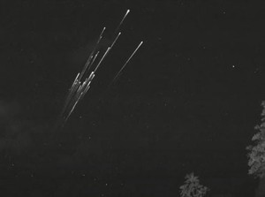 Prediksi Mengerikan: 5 Satelit Starlink Bisa Jatuh ke Bumi Per Hari