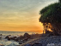 Menepi di Cempaka Ratu, Menatap Matahari Tenggelam