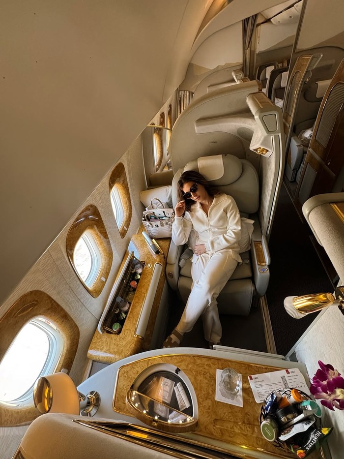 Tasya Farasya liburan di Dubai
