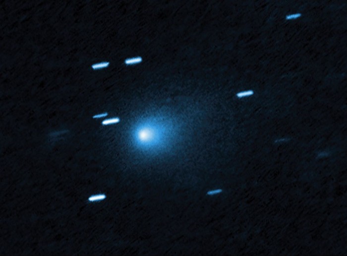 Teleskop NASA Hubble menangkap gambar komet antarbintang 3I/ATLAS ini pada 21 Juli 2025, ketika komet tersebut berjarak 277 juta mil dari Bumi.