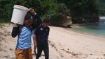 Perjungan Pokdarwis Tulungagung Lestarikan Penyu di Pantai Selatan