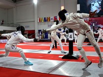 Atlet Nasional dan Internasional Ramaikan Kejuaraan Anggar Indonesia Terbuka 2025