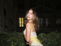 Hailey Bieber Tanggapi Tuduhan Mirip Transgender