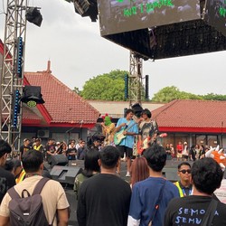 Jason Ranti X Dongker: Kolaborasi Gila, Gak Cuma Asal Bising