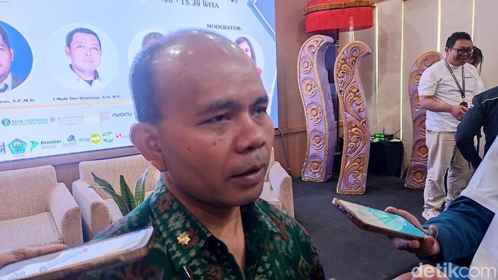 Kadis Kehutanan dan Lingkungan Hidup Provinsi Bali, I Made Rentin. (Foto: Firizqi Irwan/detikBali)