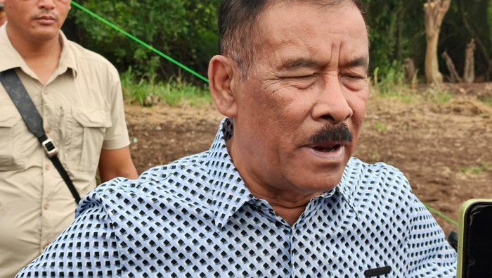 Komisaris PT Persib Bandung Bermartabat H Umuh Muchtar