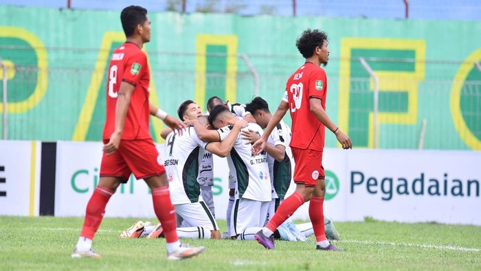 Laga Persipal Palu vs PSS Sleman di Stadion Gawalise, Palu, Minggu (5/10/2025).