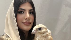 Foto: Mariam Mohamed, Wanita Uni Emirat Arab Cetak Sejarah di Miss Universe
