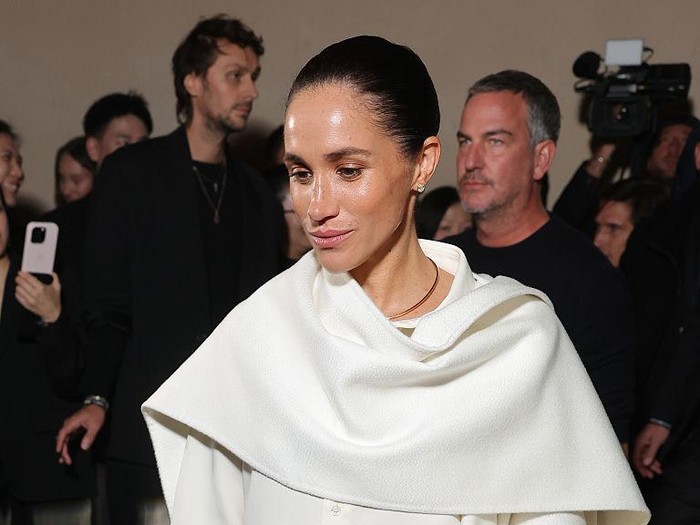 Meghan Markle di Paris Fashion Week (Photo by Vanni Bassetti/Getty Images for Balenciaga)