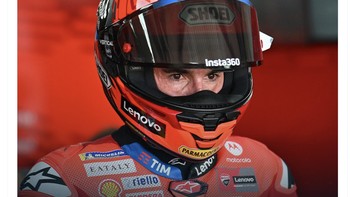 Akun ini menyebut kutukan Mandalika berlanjut di mana Marc Marquez tidak pernah menyelesaikan balapan secara penuh di sirkuit ini. Foto: X.com