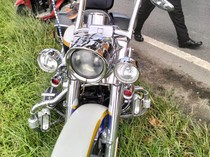 Pengendara Moge Harley Davidson Tewas Terlindas Truk Saat Konvoi di Sergai