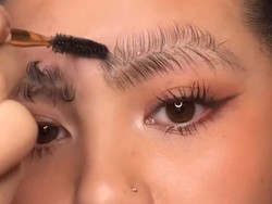 Tren Octopus Eyebrows, Gaya Alis Unik yang Viral di TikTok
