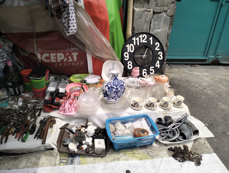 Pasar Loak Jatinegara