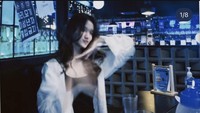Terlepas dari dunia akting, Leya juga suka membagikan momen kesehariannya di Instagram. Salah satunya saat makan atau nongkrong di kafe. Foto: Instagram @harleyavaprincy / @leyyyleeyyy