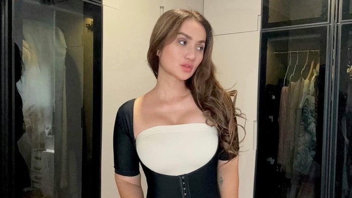 tengku dewi