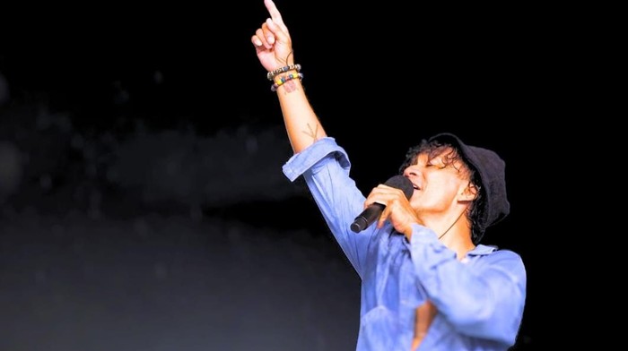 Aksi Kaka Slank saat puncak HUT ke-25 Malinau 2024 lalu. (Oktavian Balang/detikKalimantan)