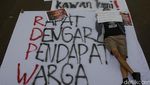 BEM UI Gelar Aksi di Depan DPR, Kritik Kebijakan Tak Pro Rakyat