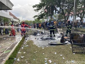 Massa yang Demo di PT Timah Bubarkan Diri Usai Tuntutan Dipenuhi