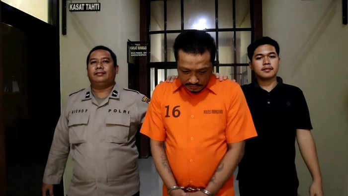 Destario Pravesta pelaku penggelapan motor