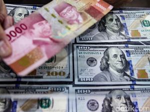 Dolar AS Ngamuk Tembus Rp 16.917!