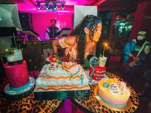 Serunya Momen Erika Carlina saat Hangout di Resto hingga Club