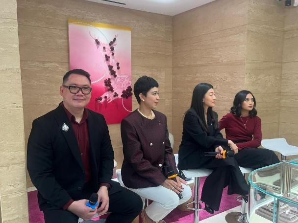 Frank & Co. Frank & Co.