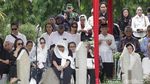 Gibran Pimpin Upacara Pemakaman Istri Wapres ke-4 di TMP Kalibata