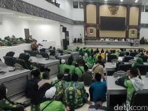 Perjuangan Guru Honorer Madrasah di Cianjur agar Bisa Jadi PPPK