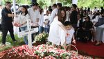 Istri Ketujuh Presiden Soekarno, Yurike Sanger, Dimakamkan di TPU Tanah Kusir