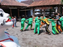 Kampung Lali Gadget Sidoarjo, Tempat Seru Kembali ke Alam