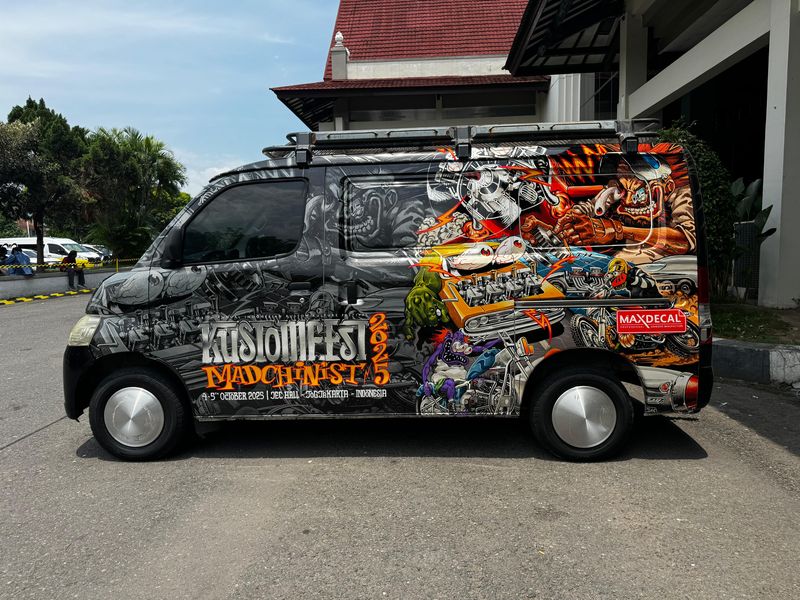 MaxDecal merilis kolaborasi KUSTOMFEST Official Sticker Pack menggunakan jenis stiker Vinyl A3+