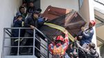 Momen Evakuasi Macan Tutul yang Nyasar ke Hotel Bandung