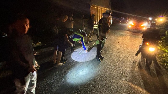 Polisi mendatangi lokasi kecelakaan di OKU Selatan