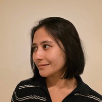 Banyak yang juga memuji penampilan Prilly jadi terlihat semakin imut dengan rambut pendek tersebut. Ahhh makin cute bgt kamu prill, komentar salah seorang netizen. Aaaa gemes bangett sihh ini imutt banget kamuuu i, tambah lainnya. Foto: Instagram/@prillylatuconsina96/@omara.esteghlal