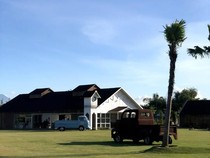 Rustic Market Natura Surabaya: Kafe Estetik Nuansa Eropa di Surabaya