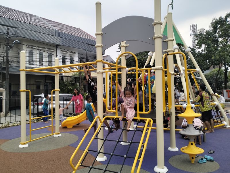 Taman Bugar di Duri Kepa, Jakarta Barat