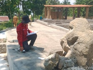Relief Siwa dan Puluhan Batu Candi Ditemukan di Karangnongko Klaten
