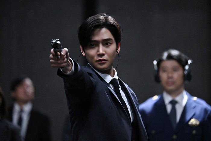 The Last Man: First Love Adegan Rowoon di film The Last Man: First Love.