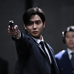 Gagahnya Rowoon di Debut Film Jepang The Last Man: First Love