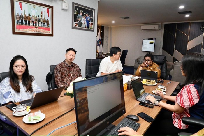 Wamendagri Pastikan Metode Pembelajaran Matematika Gasing Diterapkan di Papua