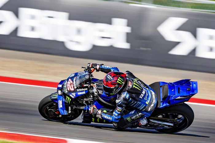 MANDALIKA, INDONESIA - 2025/10/05: Number 42 Monster Energy Yamaha MotoGP rider Alex Rins competes during the race at the 2025 Pertamina Grand Prix of Indonesia. (Photo by Stephen Blackberry/SOPA Images/LightRocket via Getty Images)