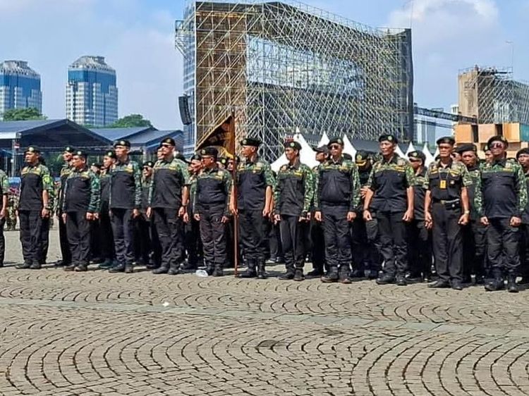 400 Anggota HIPAKAD Meriahkan Parade HUT TNI ke-80 di Monas
