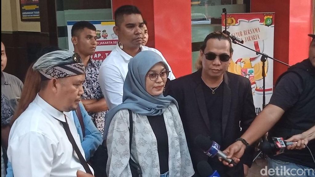 Video Eks Karyawan Ngaku Diancam Pihak Ashanty: Kalau Lu Cowo, Gue Gebukin!