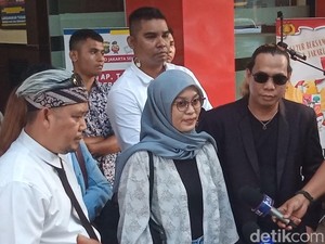 Video Eks Karyawan Ngaku Diancam Pihak Ashanty: Kalau Lu Cowo, Gue Gebukin!